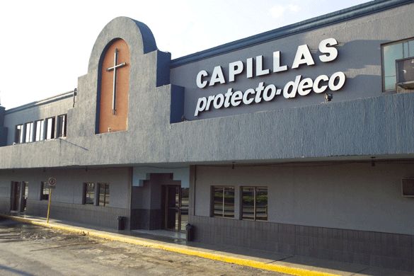 Amplio Estacionamiento.